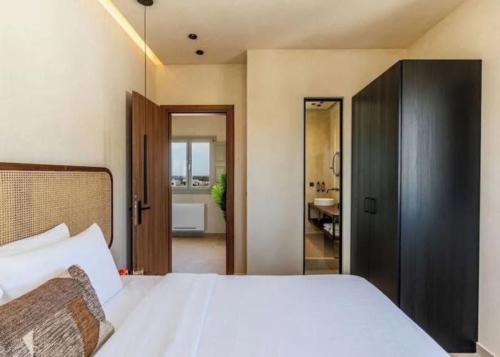 Peranosa The Residency