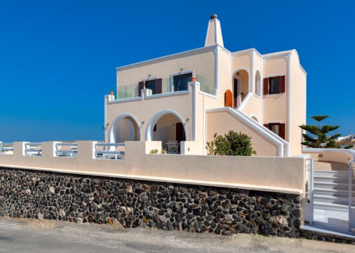 Akrotiri Apartments