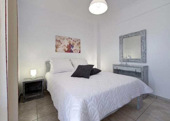 Akrotiri Apartments