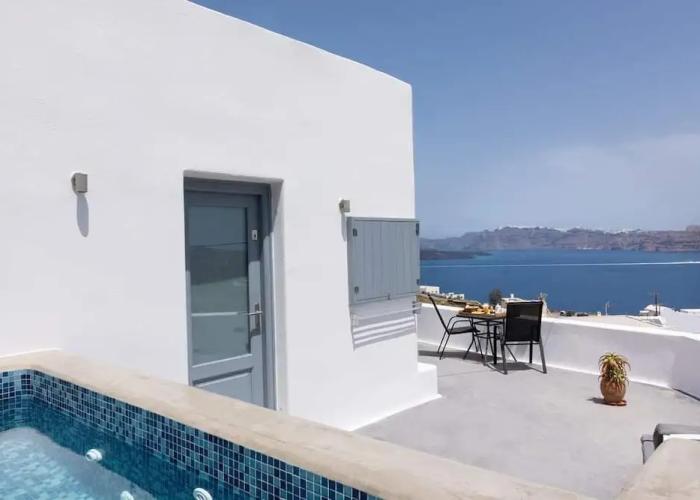 Pancratium villas & suites
