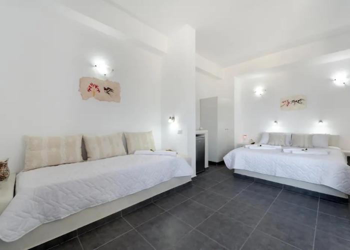 Pancratium villas & suites