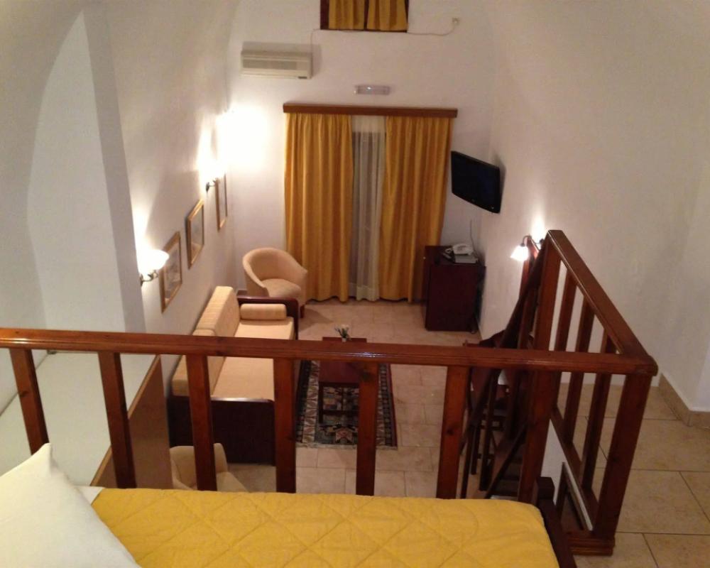 фото Hotel Mathios