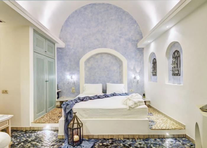 Astarte Suites