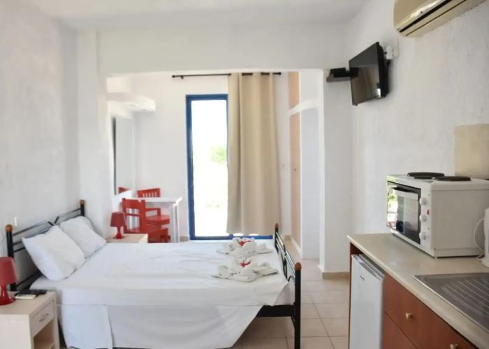 Kiotari Beach Apartments - Studios