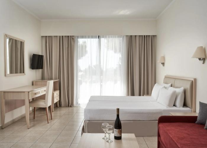 Miraluna Village & Spa