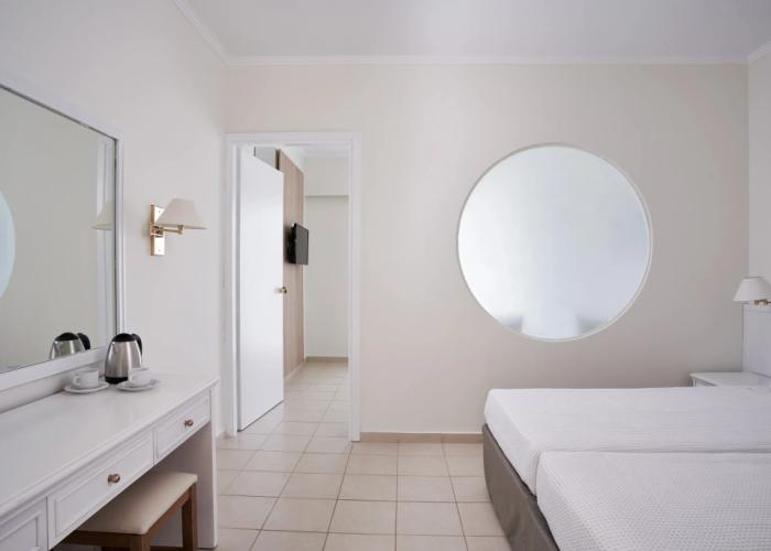 Miraluna Village & Spa