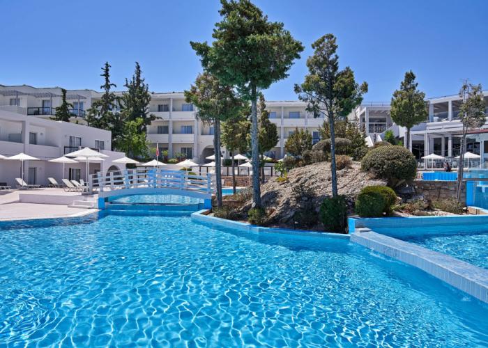 Miraluna Village & Spa