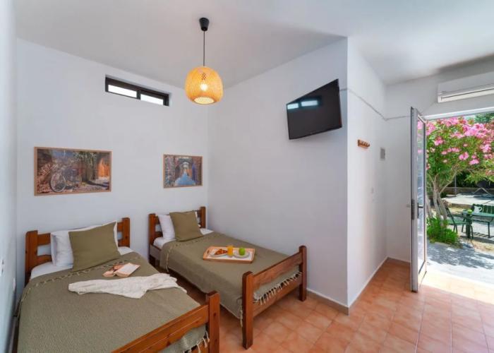 Tselios Apartments
