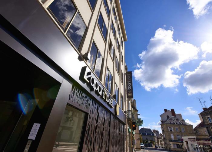 L'aparthoteL LhL