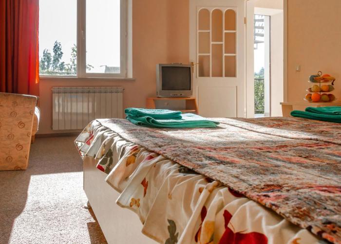 La Rose Guest House