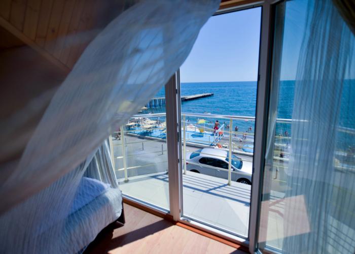 Prokhlada Hotel