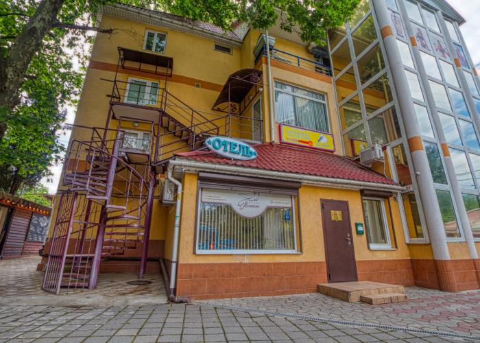 Pelikan Hotel