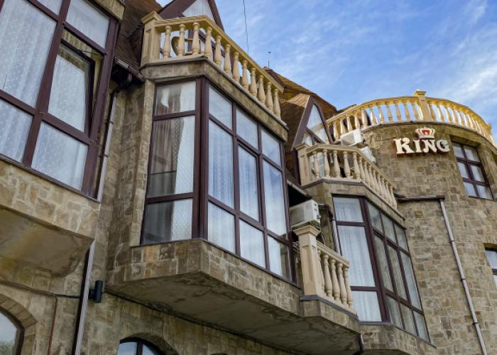 King Hotel