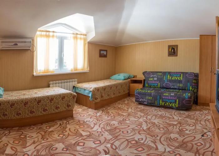 Garmoniya Guest House