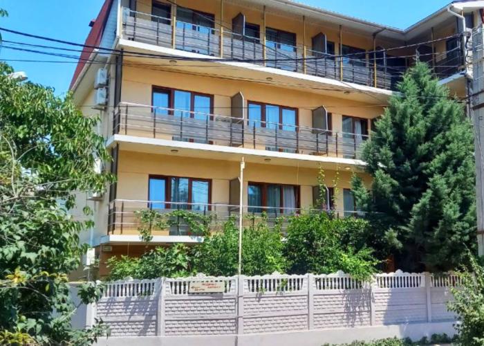 Voyazh Guest House