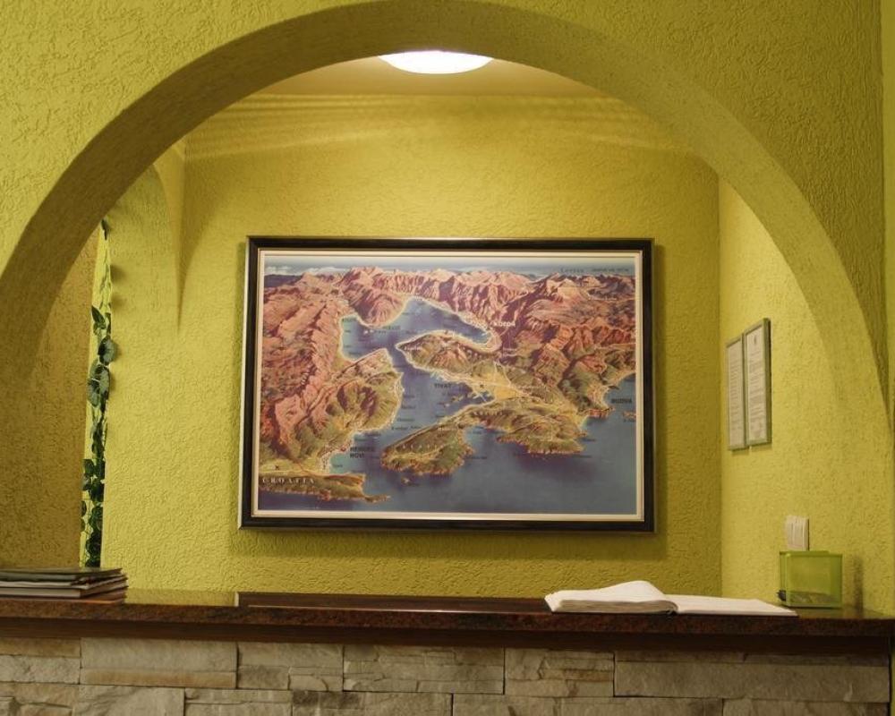 Garni Hotel Bokeška Noć