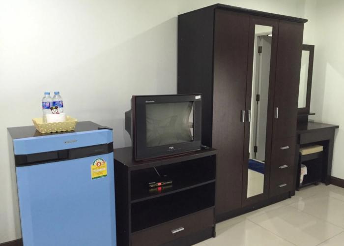 OYO 660 Taevaraj Place