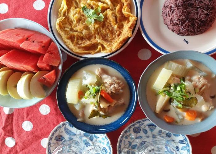 Green Riverside Homestay