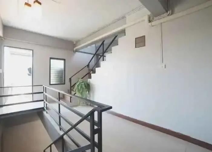 OYO 465 Krung Kao Traveller Lodge (Vaccinated Staff)