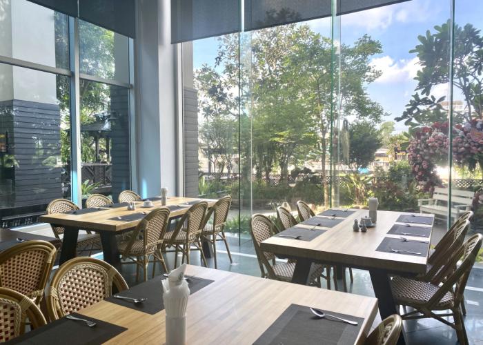 Krungsri River Hotel