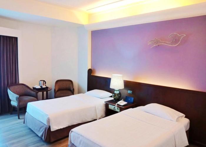 Krungsri River Hotel