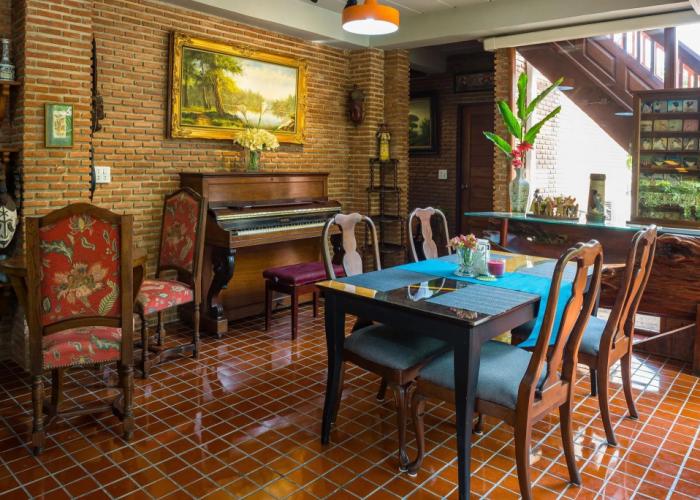 Cattani's Riverside Home