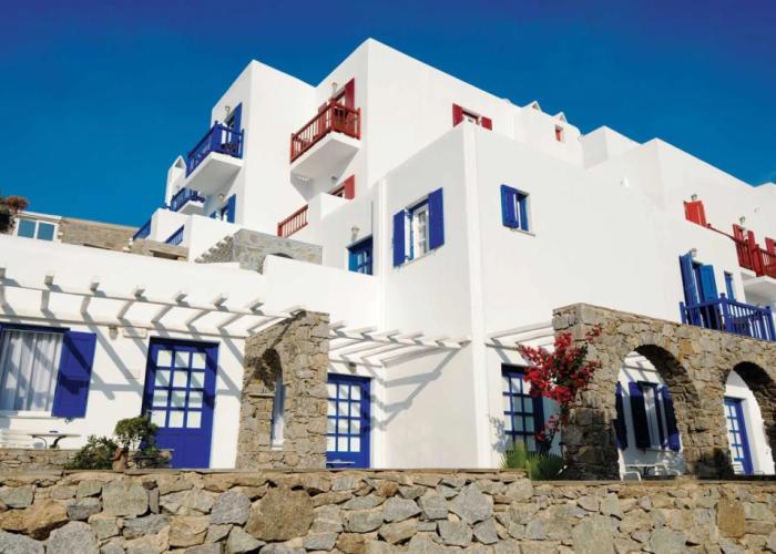 Kamari Hotel