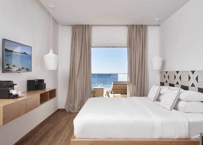 Kosmoplaz Beach Hotel