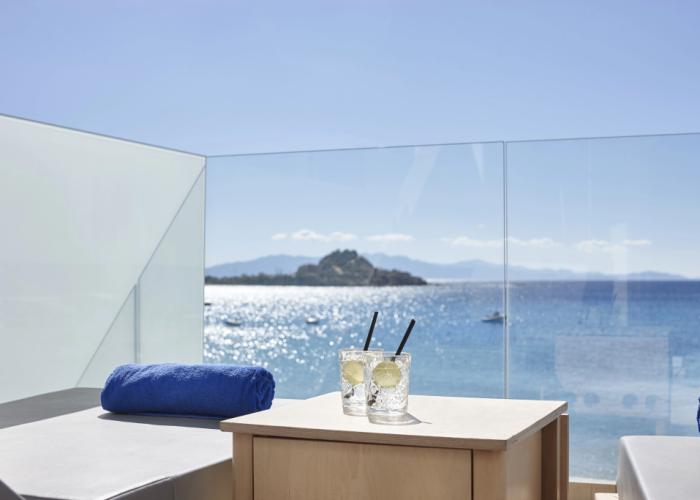 Kosmoplaz Beach Hotel