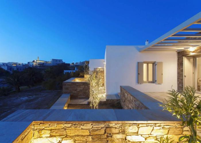White Tinos Luxury Suites