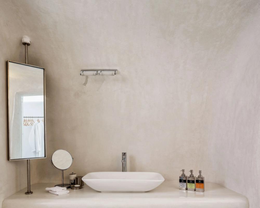 фото Charisma Suites