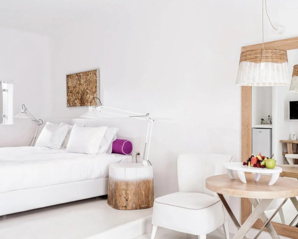 фото Charisma Suites