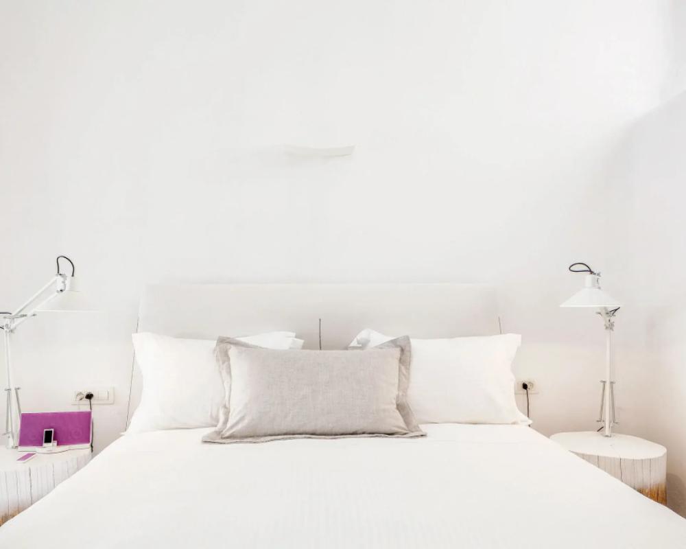 фото Charisma Suites