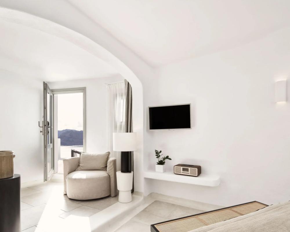 фото Charisma Suites