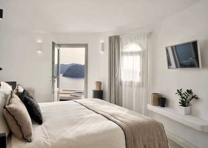 Charisma Suites