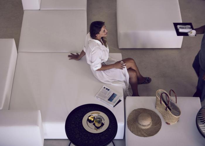 Santo Pure Oia Suites and Villas