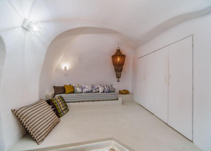 Solstice Luxury Suites