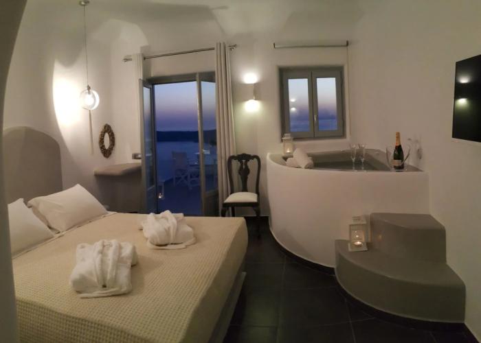 Unique Suites