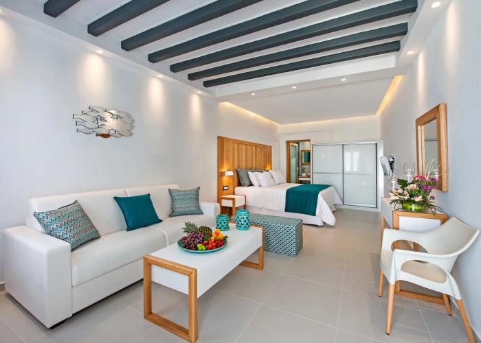 Aura Suites