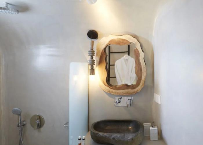 Olea Cave House