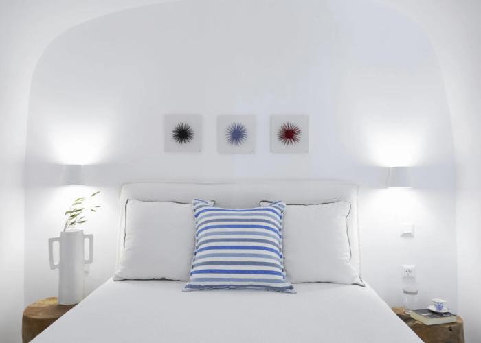 Olea Cave House