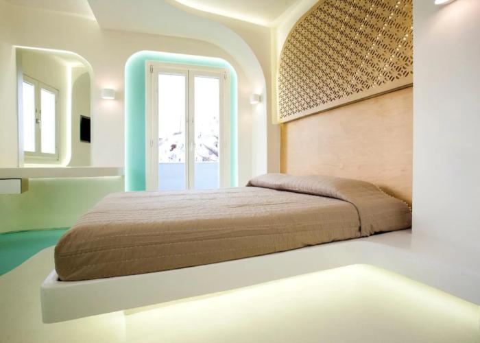 Andronikos Santorini