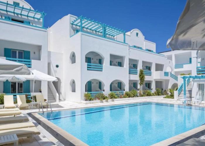 Santellini Hotel