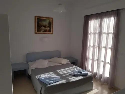 Ira Apartments