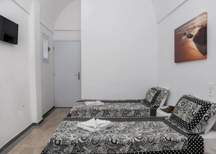 Join Us Low Cost Rooms
