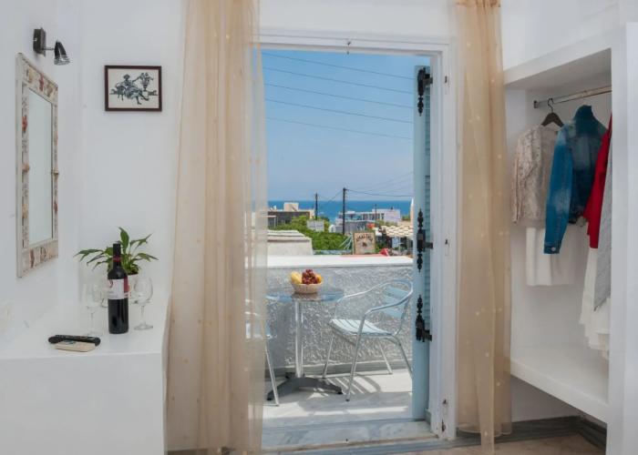 Join Us Low Cost Rooms
