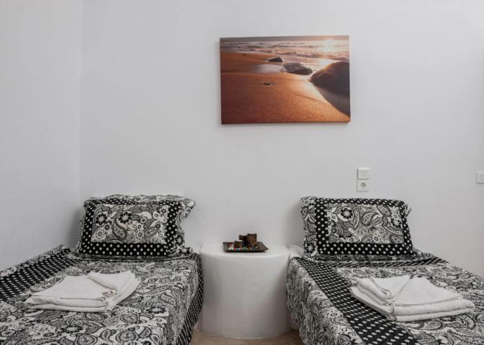 Join Us Low Cost Rooms