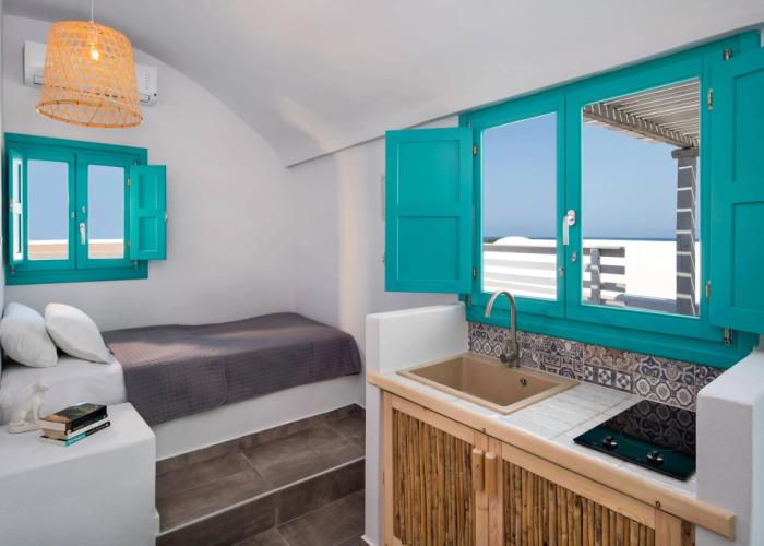 Nissia Apartments