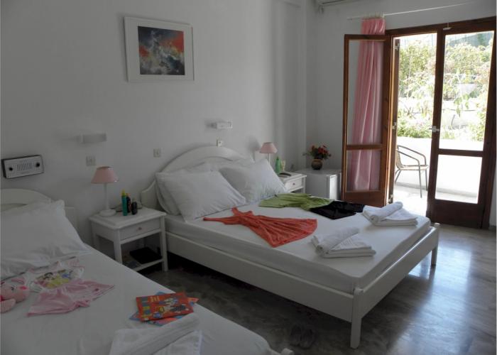 Areti Hotel