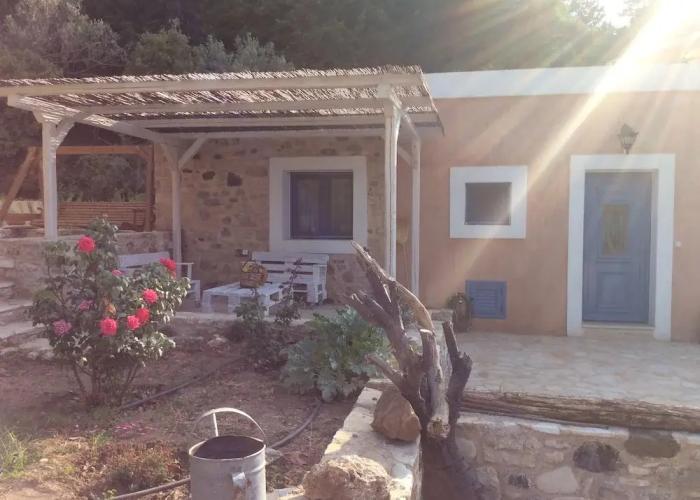 Chaihoutes stone House into Olive farm in Zia